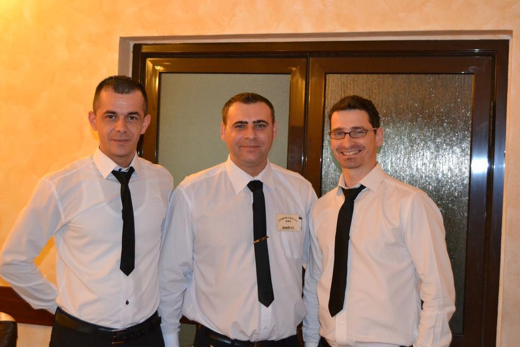 Pensiunea Moldova Πιάτρα Νέαμτς Εξωτερικό φωτογραφία