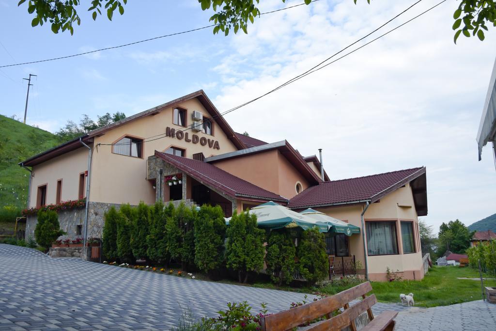 Pensiunea Moldova Πιάτρα Νέαμτς Εξωτερικό φωτογραφία